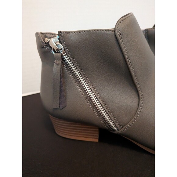 Croft & Barrow Size 9 Batterstone Boots Ankle Zip Up Gray - Picture 2 of 11